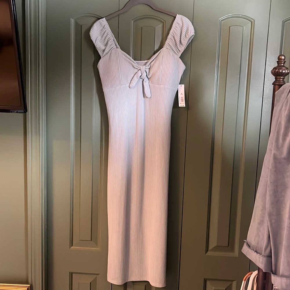 Light sea green midi bodycon dress, new with tags.